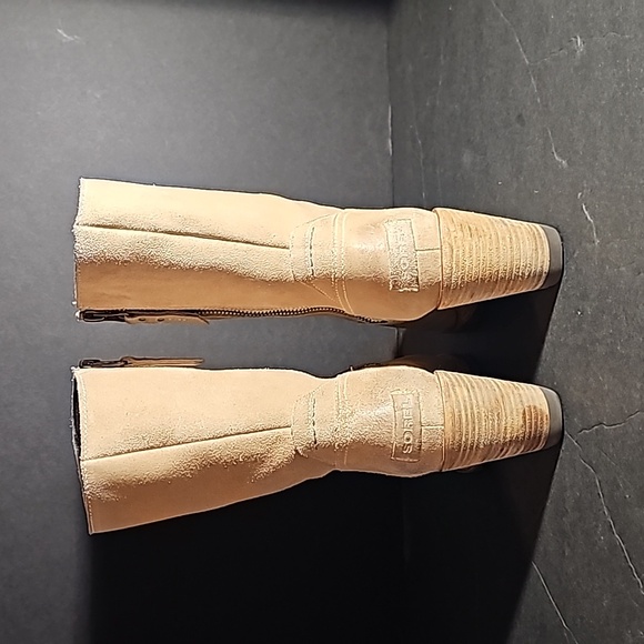 Sorel Suede Wedge Boots w/side zippers Size 7 VGUC Camel & Tan Rubber Tread - Picture 2 of 11